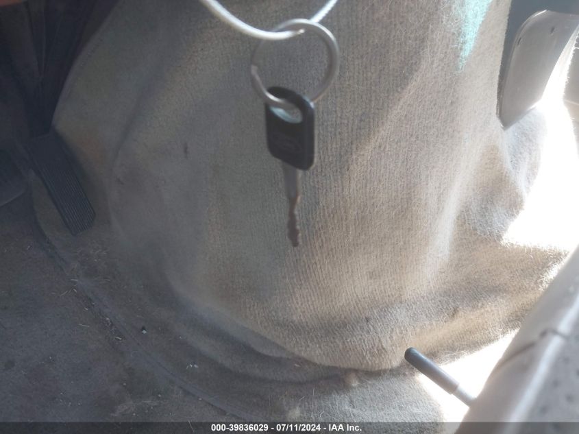 1995 Ford Econoline E150 Van VIN: 1FDEE14H1SHA16964 Lot: 39836029