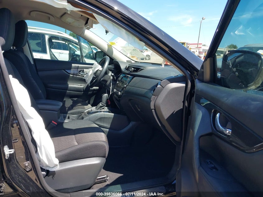 VIN 5N1AT2MT7JC771353 2018 NISSAN ROGUE S/SL