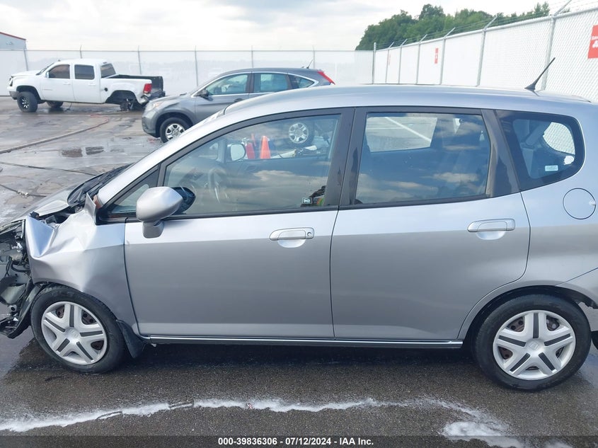 2007 Honda Fit VIN: JHMGD38427S040220 Lot: 39836306