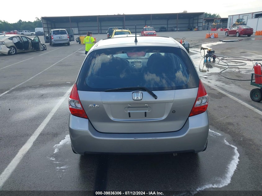 2007 Honda Fit VIN: JHMGD38427S040220 Lot: 39836306