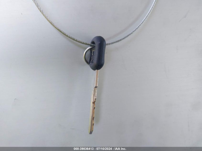 2004 Chevrolet Express VIN: 1GCFG15X641170297 Lot: 39836413