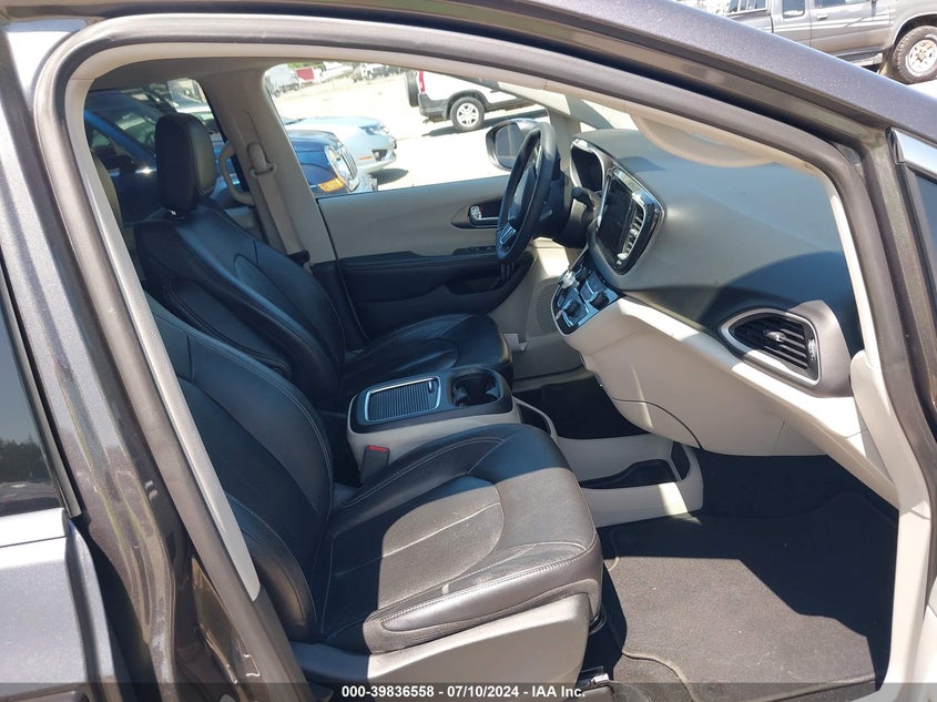 2022 CHRYSLER PACIFICA TOURING L - 2C4RC1BG5NR147507