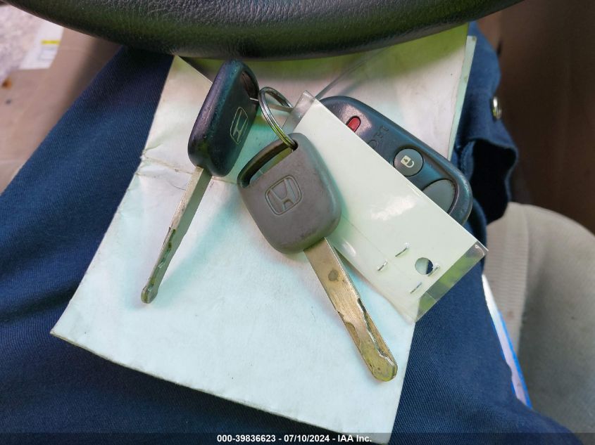 2003 Honda Civic Ex VIN: 2HGES26833H618990 Lot: 39836623