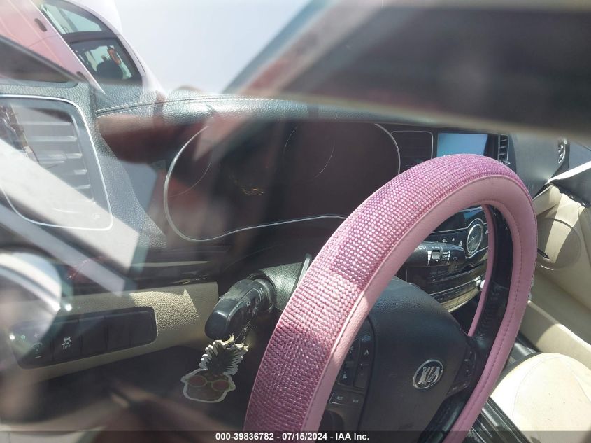 2014 Kia Cadenza Premium VIN: KNALN4D70E5145835 Lot: 39836782