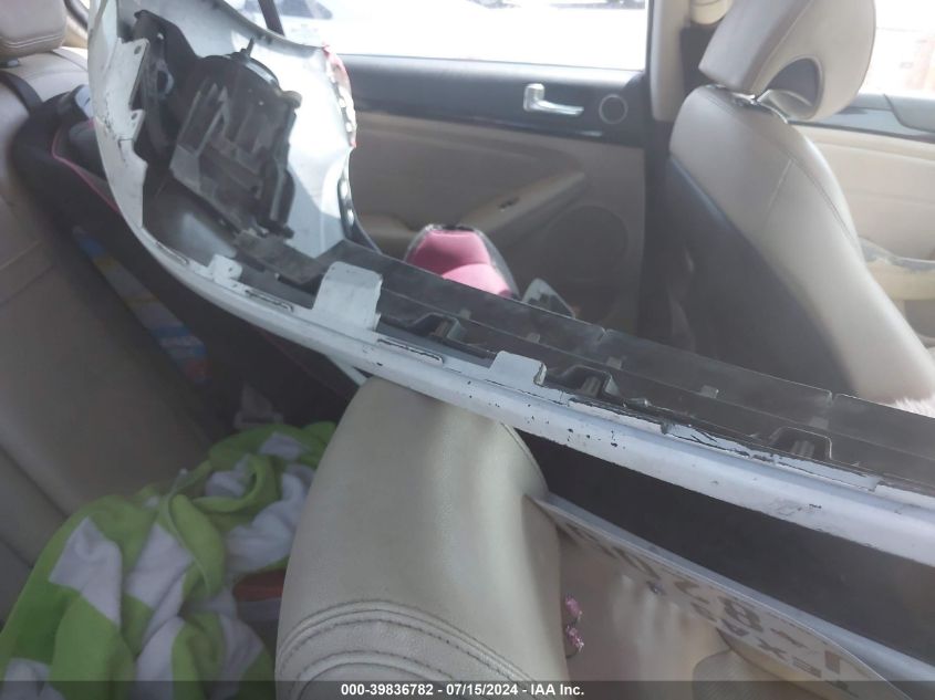 2014 Kia Cadenza Premium VIN: KNALN4D70E5145835 Lot: 39836782