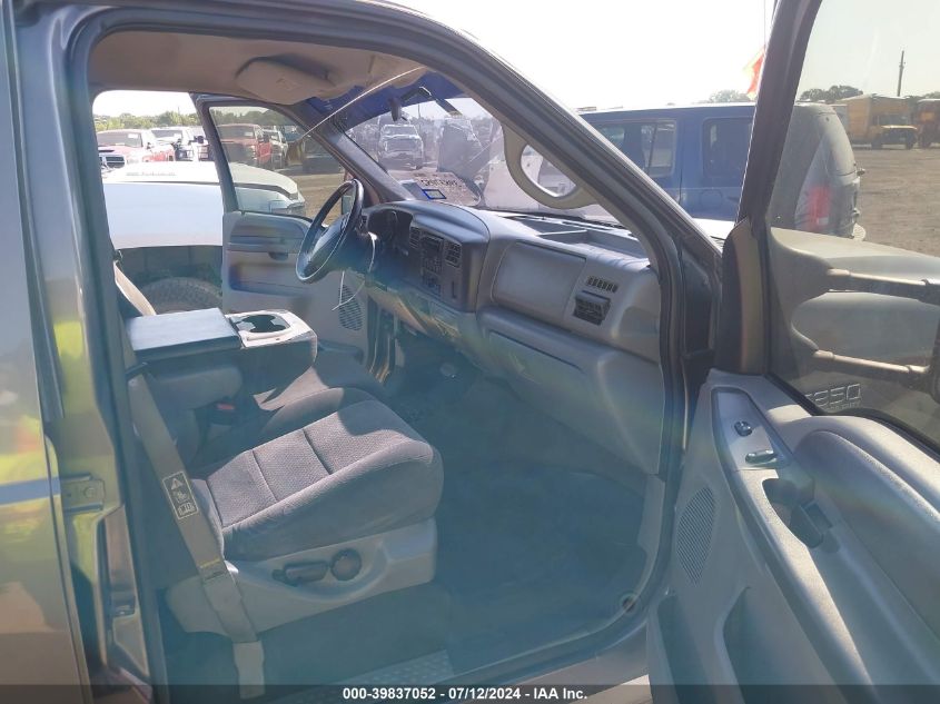 2002 Ford F350 Super Duty VIN: 1FTWW32F32EA58606 Lot: 39837052