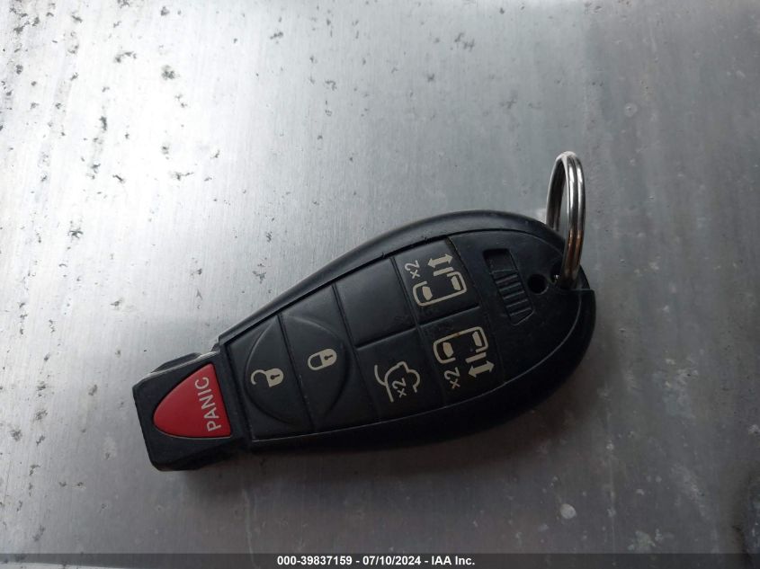 2011 Chrysler Town & Country Touring VIN: 2A4RR5DG4BR704805 Lot: 39837159