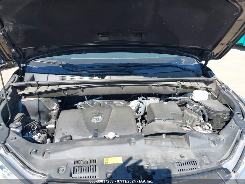 2019 Toyota Highlander Xle VIN: 5TDJZRFH3KS590464 Lot: 39837259