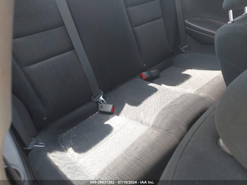 2011 Honda Accord Lx-S VIN: 1HGCS1B36BA015220 Lot: 39837262