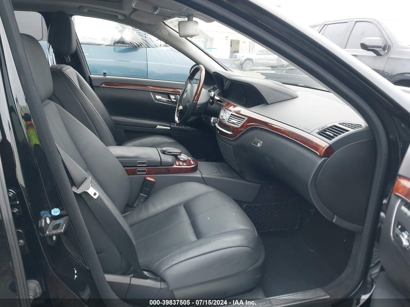 2008 Mercedes-Benz S 550 VIN: WDDNG71X88A218690 Lot: 39837505