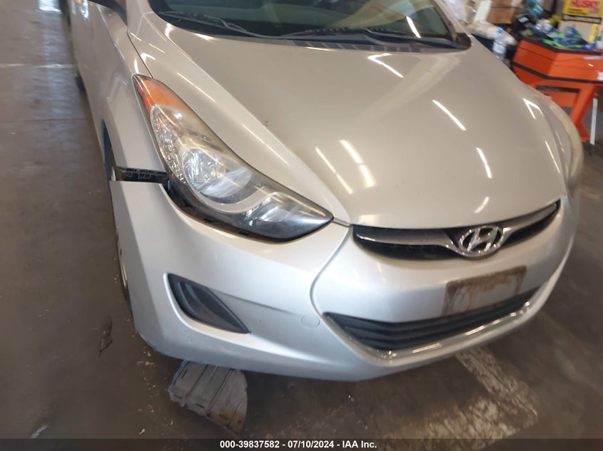 2012 Hyundai Elantra Gls (Ulsan Plant) VIN: KMHDH4AE5CU220822 Lot: 39837582