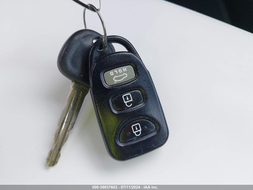 2012 Hyundai Elantra Gls (Ulsan Plant) VIN: KMHDH4AE7CU398666 Lot: 39837603