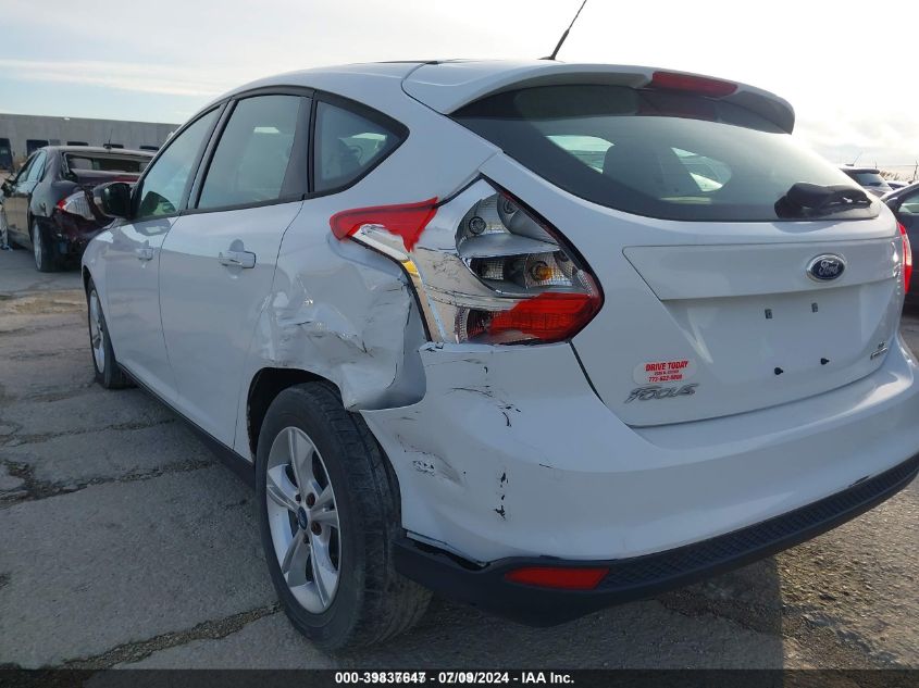 2014 Ford Focus Se VIN: 1FADP3K27EL105725 Lot: 39837647