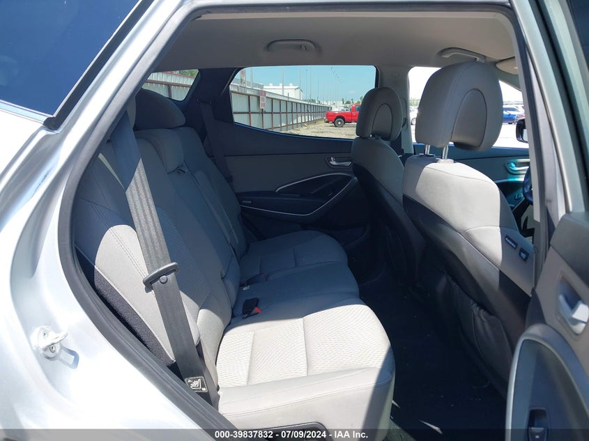 2016 Hyundai Santa Fe Sport 2.4L VIN: 5XYZTDLB7GG353584 Lot: 39837832