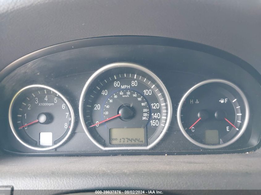 2011 Hyundai Veracruz Gls VIN: KM8NU4CC8BU140196 Lot: 39837876