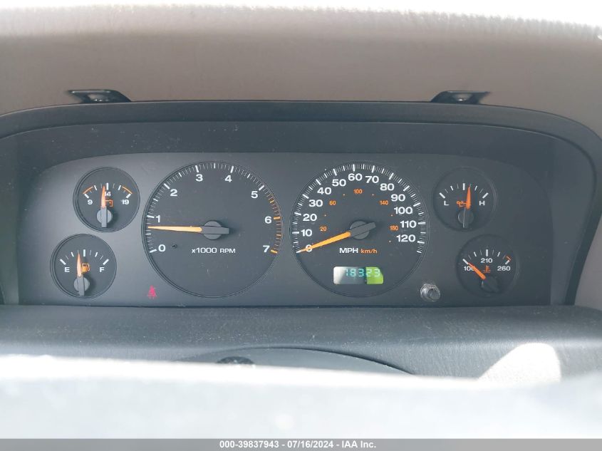 2004 Jeep Grand Cherokee Laredo VIN: 1J4GW48N74C334285 Lot: 39837943