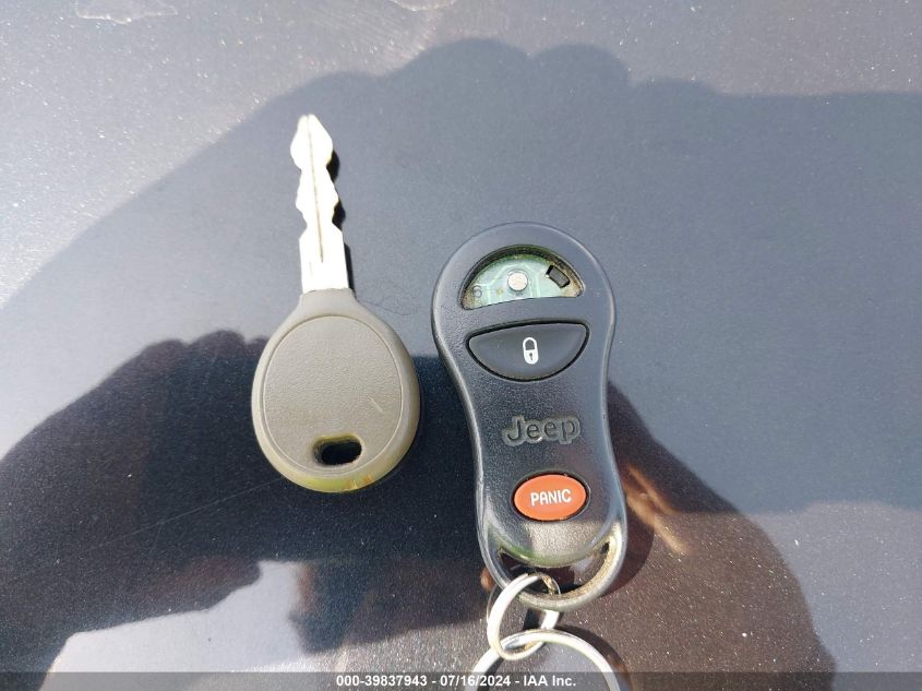 2004 Jeep Grand Cherokee Laredo VIN: 1J4GW48N74C334285 Lot: 39837943