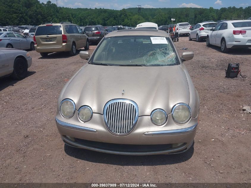 2001 Jaguar S-Type 3.0L V6 VIN: SAJDA01N81FM00557 Lot: 39837989