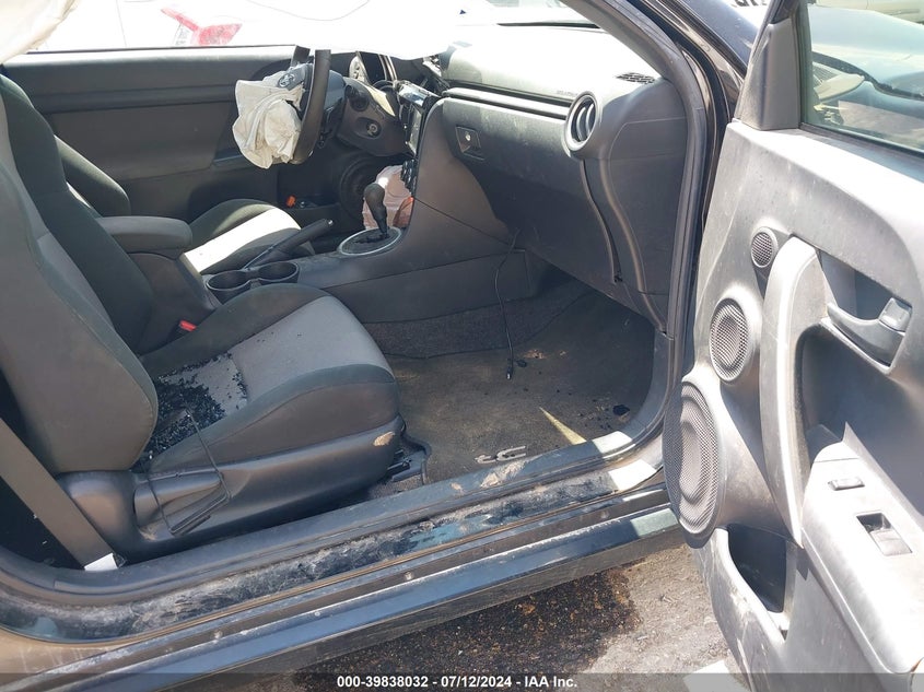 2015 Toyota Scion Tc VIN: JTKJF5C75FJ004940 Lot: 39838032