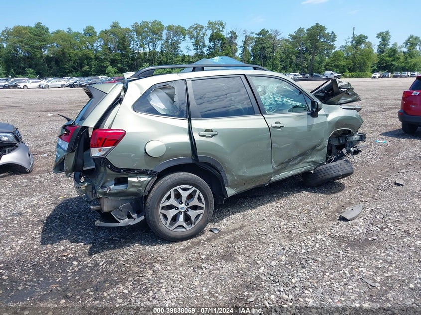 2019 SUBARU FORESTER PREMIUM - JF2SKAEC2KH409845