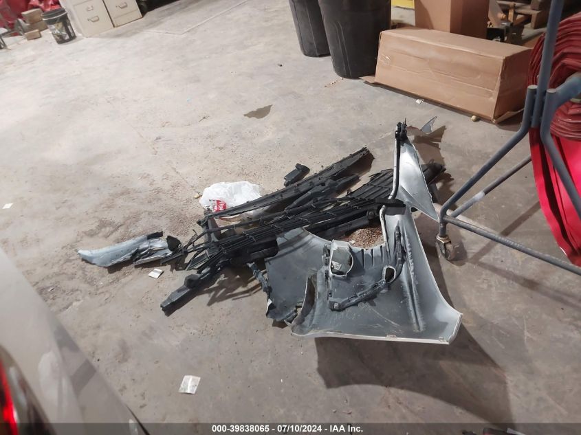 2021 TOYOTA CAMRY LE - 4T1C11AK6MU463755