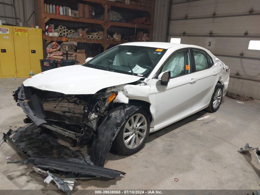 2021 TOYOTA CAMRY LE - 4T1C11AK6MU463755