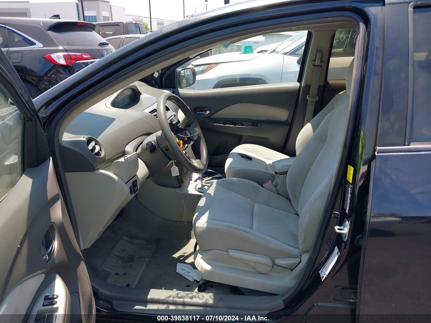 2010 Toyota Yaris VIN: JTDBT4K38A1354231 Lot: 39838117