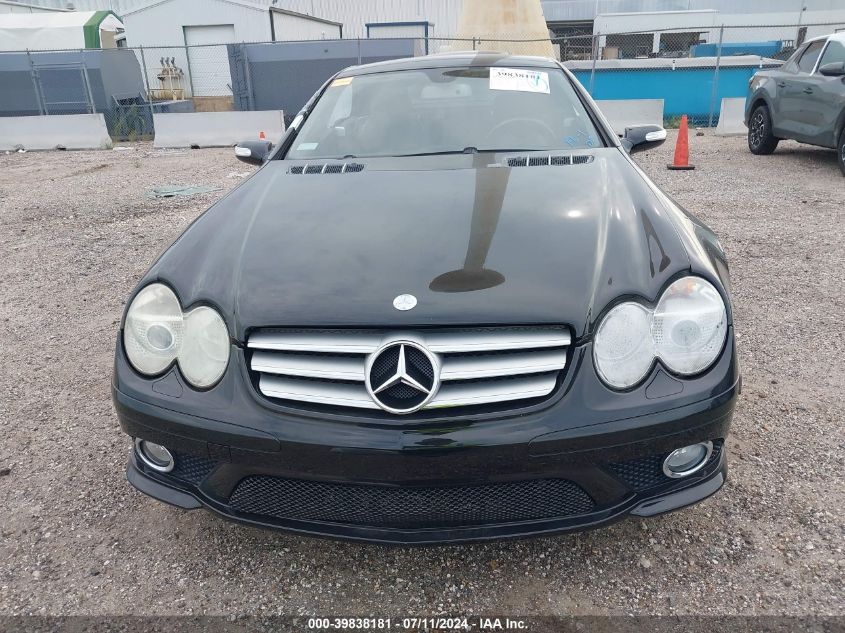 2007 Mercedes-Benz Sl 550 VIN: WDBSK71F37F133811 Lot: 39838181