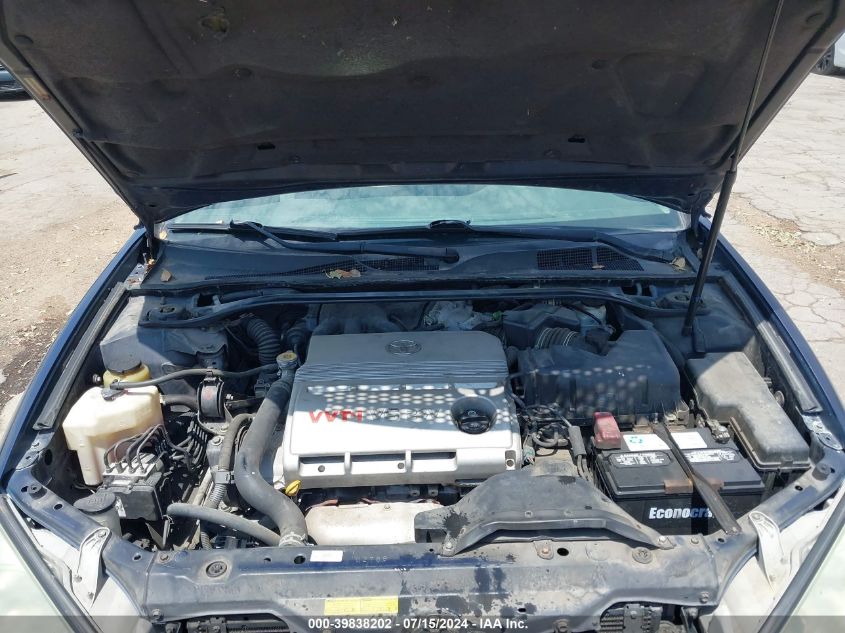 2004 Toyota Camry Le V6 VIN: 4T1BF32K54U066304 Lot: 39838202