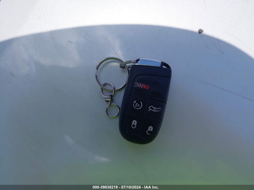 2016 Chrysler 300 Anniversary Edition VIN: 2C3CCAAG1GH141868 Lot: 39838219