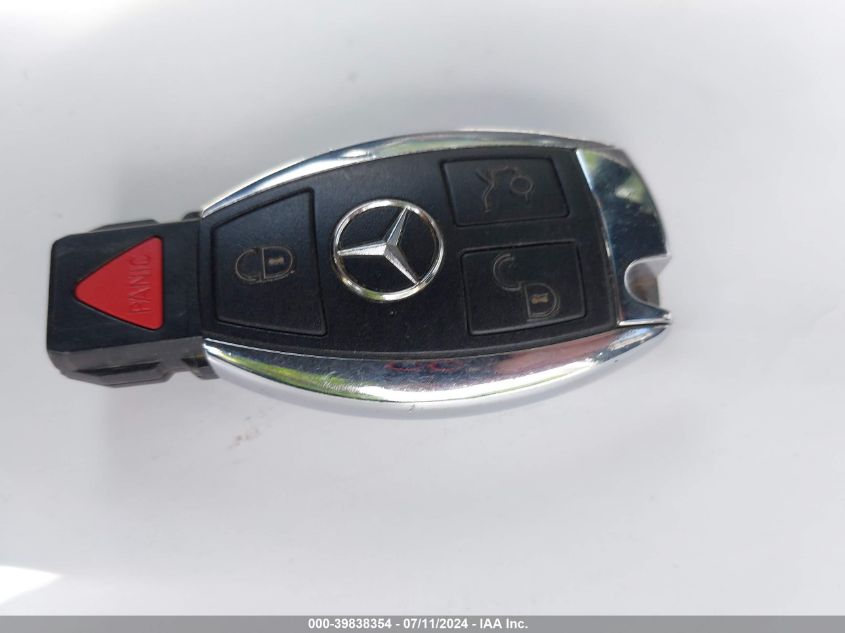 2010 Mercedes-Benz C 300 Luxury 4Matic/Sport 4Matic VIN: WDDGF8BB2AR121545 Lot: 39838354