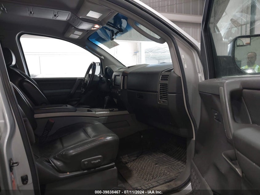 2005 Nissan Armada Se Off-Road VIN: 5N1AA08B55N720603 Lot: 39838467