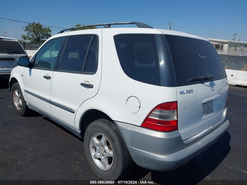 1999 Mercedes-Benz Ml 320 VIN: 4JGAB54E1XA124926 Lot: 39838660