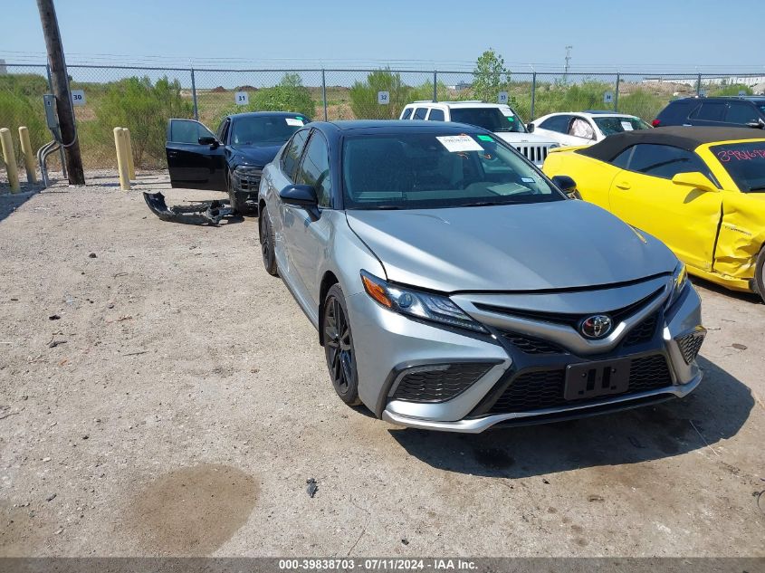 4T1K61AKXRU213004 2024 TOYOTA CAMRY - Image 1