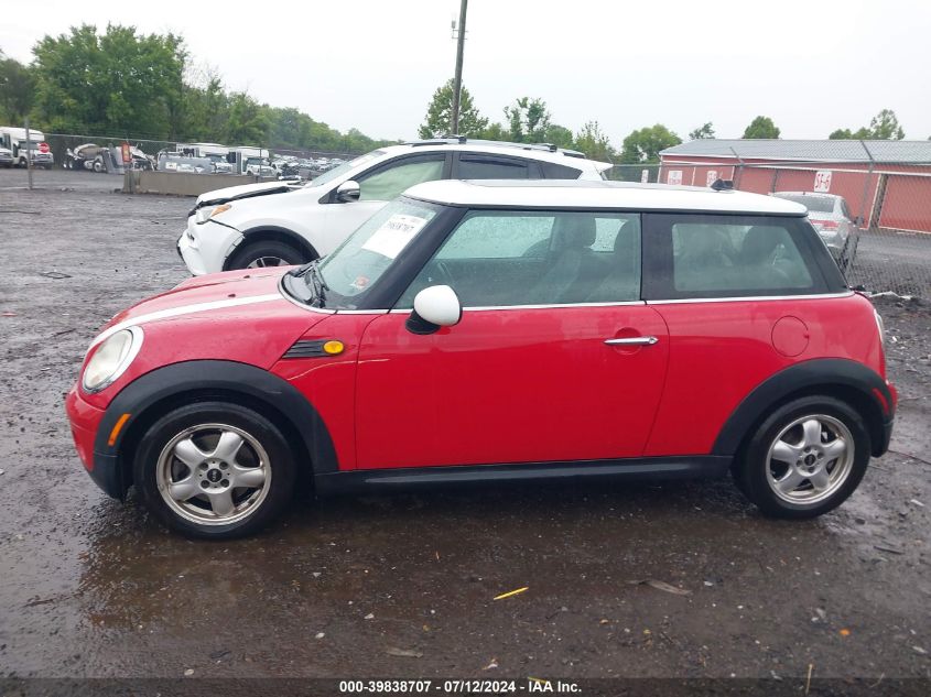 2009 Mini Cooper VIN: WMWMF33529TW79612 Lot: 39838707