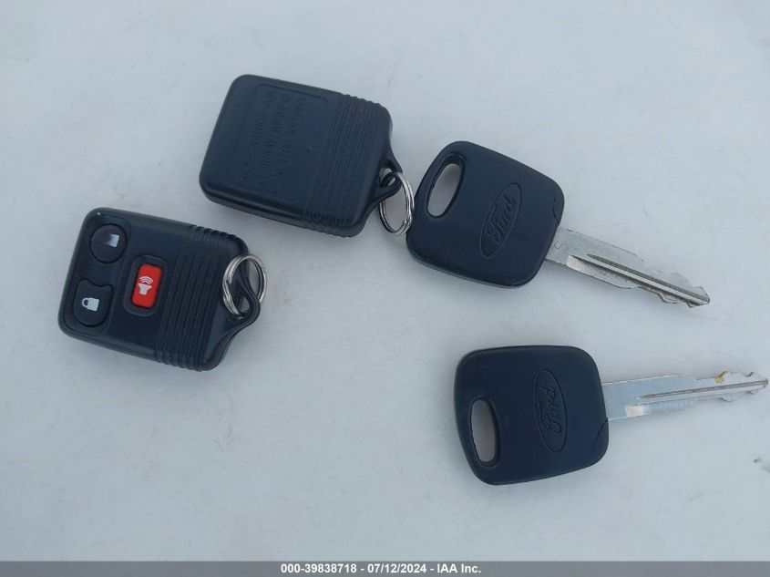 2001 Ford Expedition Xlt VIN: 1FMRU15W41LA84754 Lot: 39838718