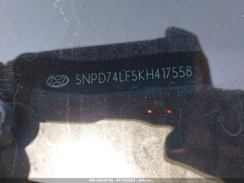 2019 Hyundai Elantra Se VIN: 5NPD74LF5KH417558 Lot: 39838756