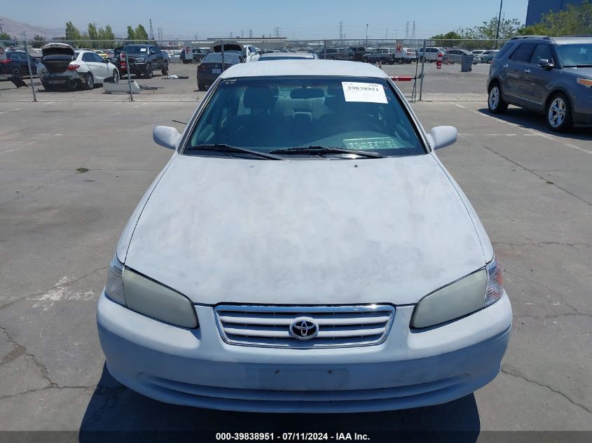 4T1BF22K11U961598 2001 Toyota Camry Le V6