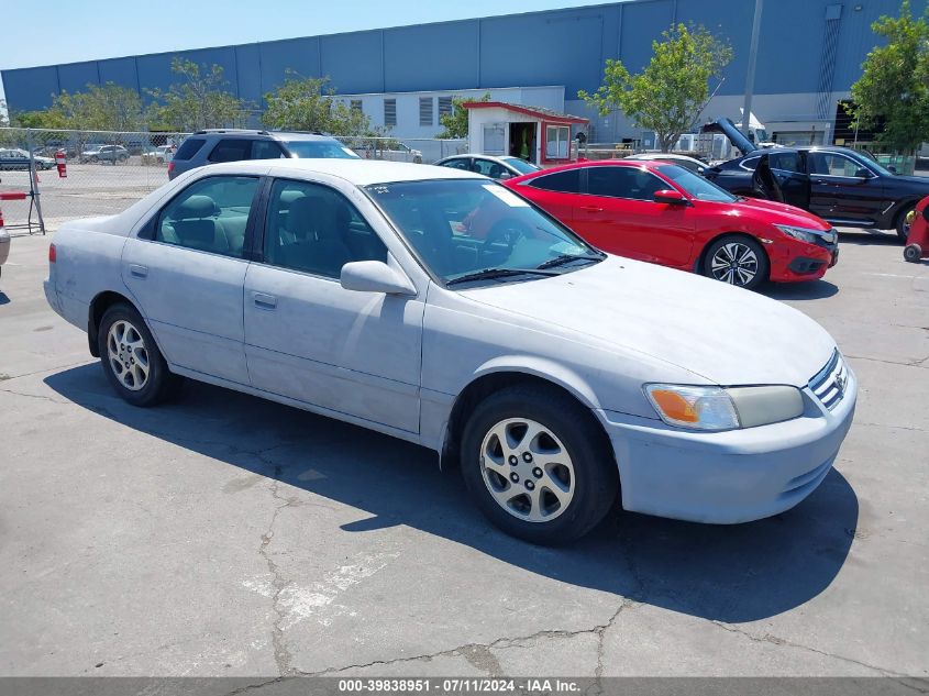 4T1BF22K11U961598 2001 Toyota Camry Le V6