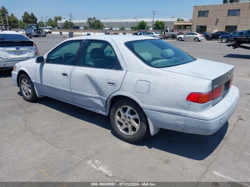 4T1BF22K11U961598 2001 Toyota Camry Le V6