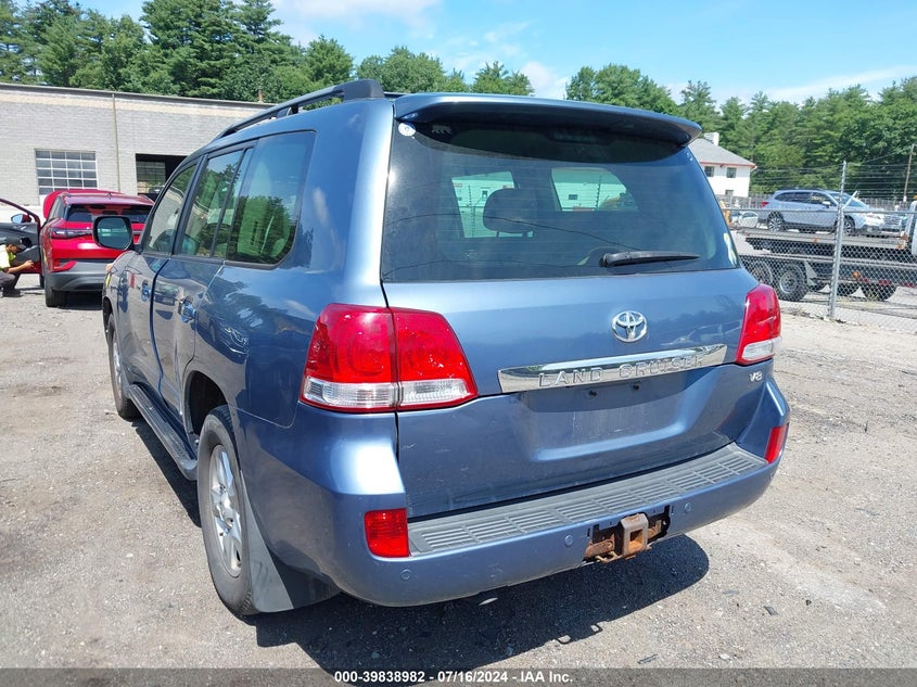 2008 Toyota Land Cruiser V8 VIN: JTMHY05JX85002561 Lot: 39838982