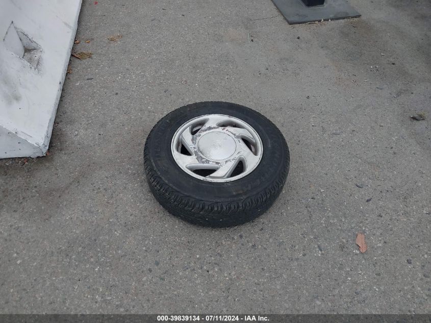 2001 Toyota Sienna Xle VIN: 4T3ZF13C41U348401 Lot: 39839134