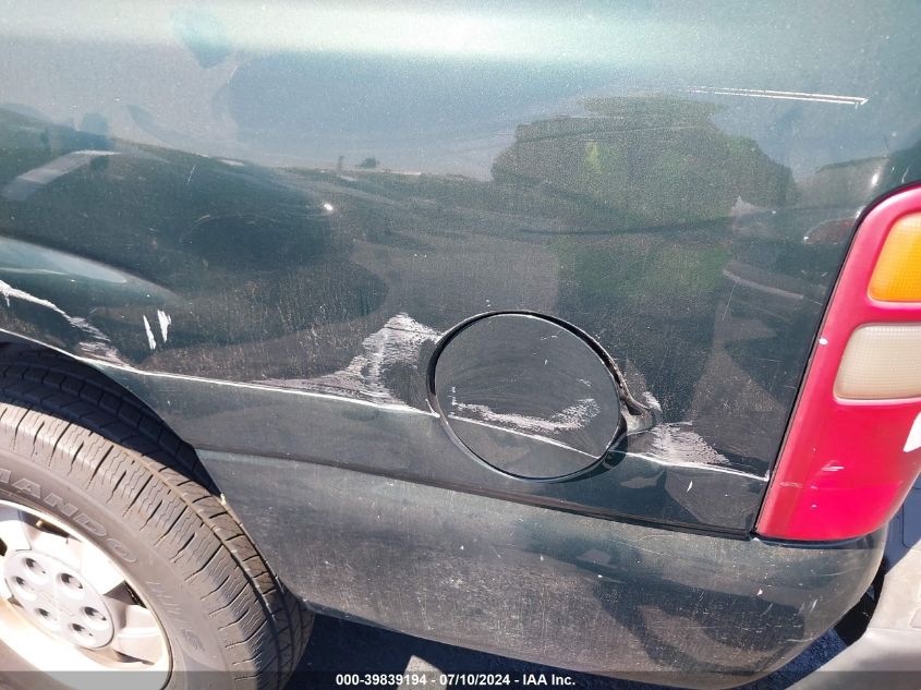 2001 Chevrolet Suburban 1500 Ls VIN: 3GNEC16T51G154244 Lot: 39839194