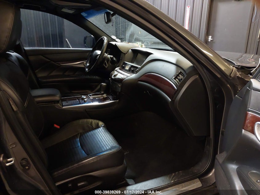 2015 Infiniti Q70 3.7X VIN: JN1BY1AR6FM560727 Lot: 39839269