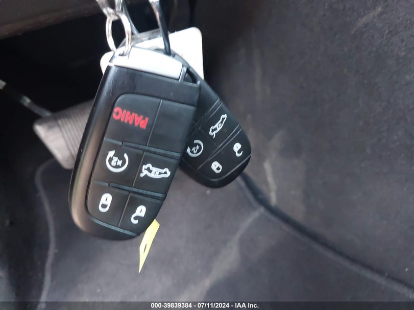 2023 Chrysler 300 300S VIN: 2C3CCABG2PH609122 Lot: 39839384