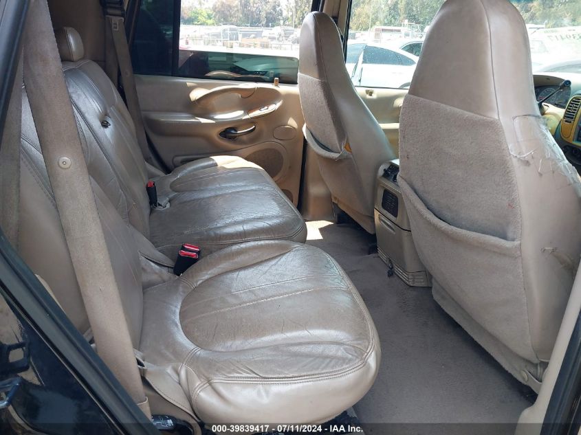 2001 Ford Expedition Eddie Bauer VIN: 1FMRU17W91LA62567 Lot: 39839417