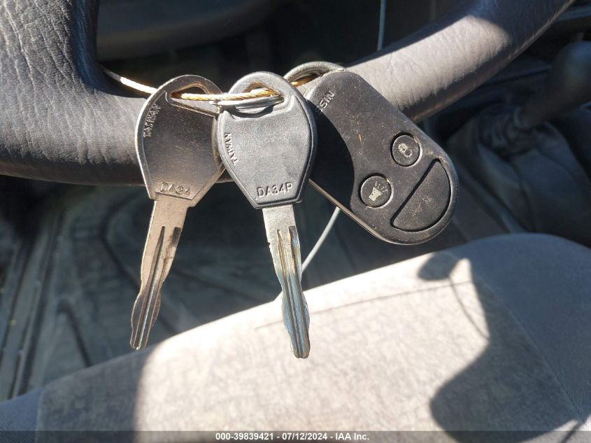 1999 Nissan Pathfinder Le/Se/Xe VIN: JN8AR05Y6XW299420 Lot: 39839421