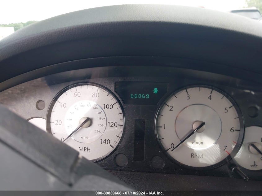 2010 Chrysler 300 Touring/Signature Series/Executive Series VIN: 2C3CA5CV0AH112457 Lot: 39839668