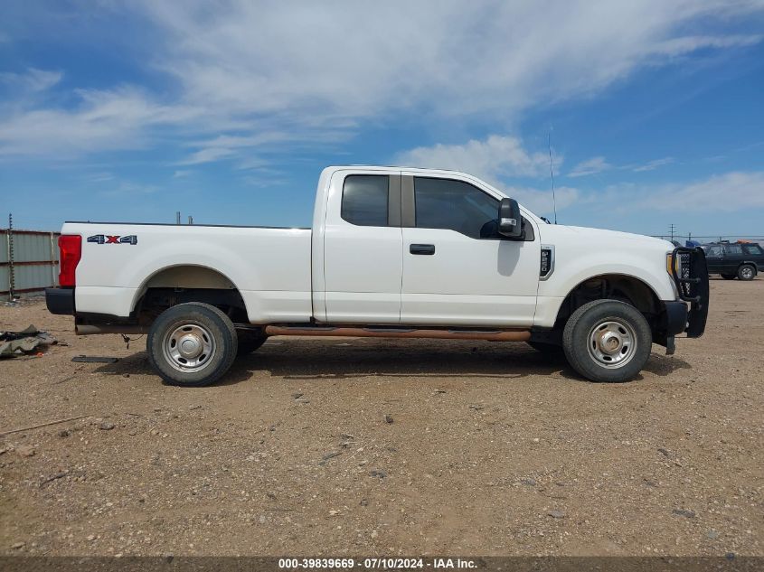 2017 Ford F-250 Xl VIN: 1FT7X2B68HEE33913 Lot: 39839669