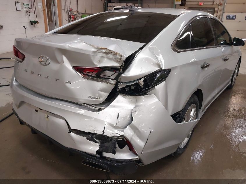 2018 HYUNDAI SONATA SPORT - 5NPE34AF2JH655708